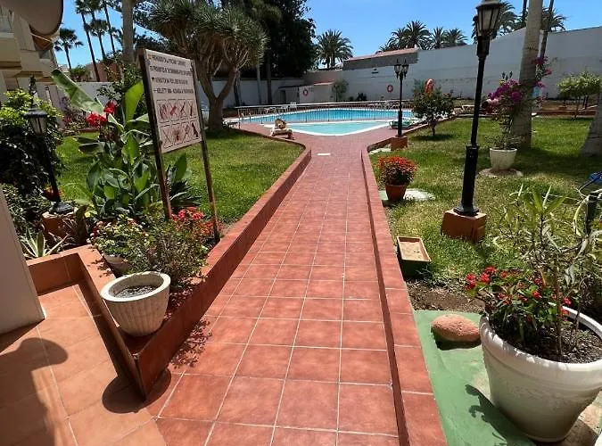 Mama Yumbo Playa del Ingles (Gran Canaria)