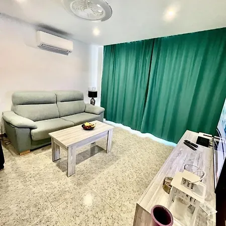 Mama Yumbo Playa del Ingles (Gran Canaria)