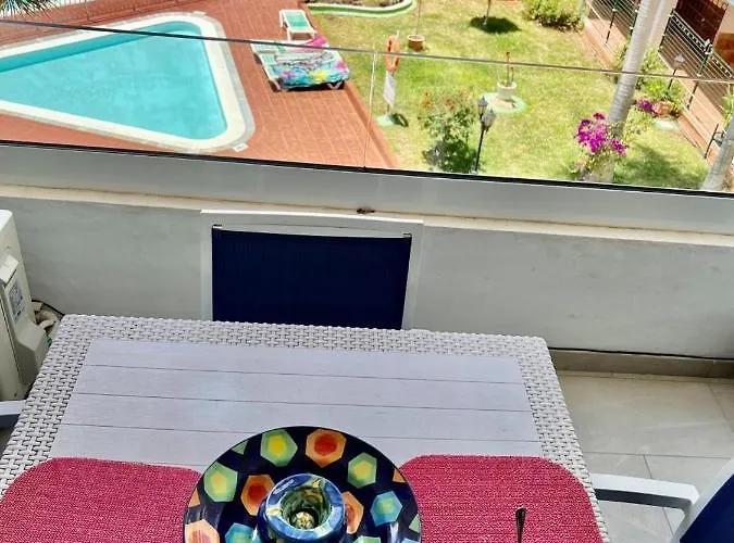 Mama Yumbo Apartament *